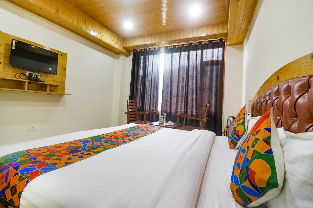Fabhotel Castle Rock Manāli Екстериор снимка